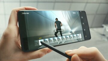 エレガントな外観に強力なカメラを搭載、Galaxy S21は新時代のスマートフォンだ！