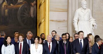 トランプ大統領が拍車をかける「テクノ封建制」の恐るべき輪郭、AIとクラウド資本が支配する新時代へ