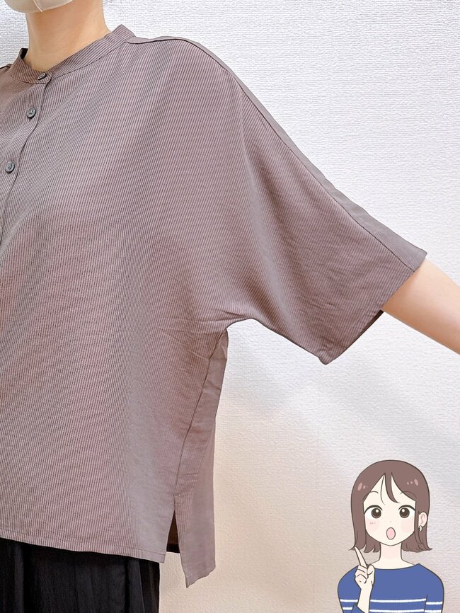 「夏服すべてこのシリーズにしたい」「すごく涼しくて着やすい」無印良品の“ふんわりブラウス”さらさらな着心地がやみつきになる！「ゆったりだけどスッキリ着られる」《購入レビュー》