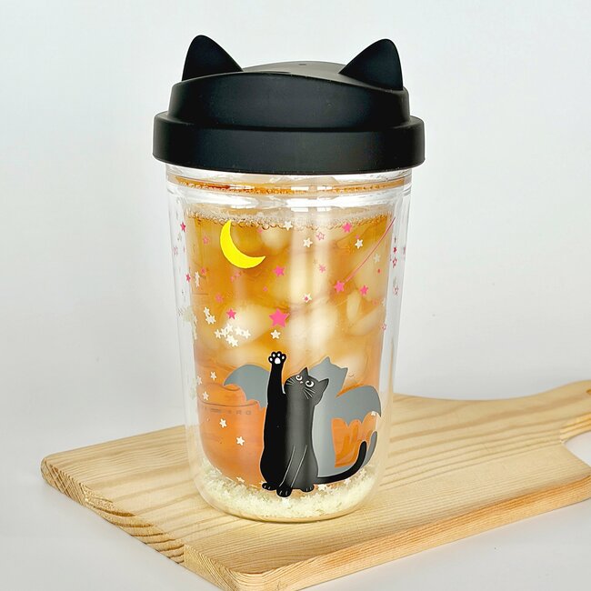 【スタバ】「2店舗目で発見」「かわいすぎる」ハロウィン限定の“幻想的なグラス”猫耳がめっちゃキュート！「めちゃくちゃ好きです」《購入レビュー》