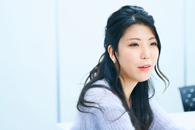 正能茉優さん 正能茉優さん
