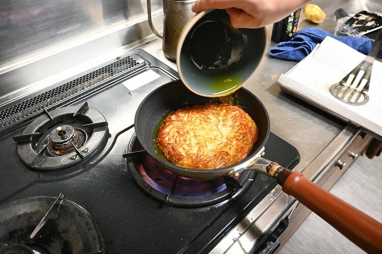 コンビニ飯ばかりの人におすすめしたい「白ワインに合うフライドポテト」