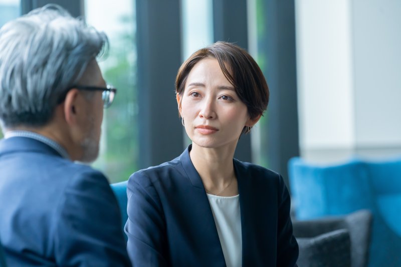 高圧的な相手を、感じよくかわせる「納得の一言」とは?