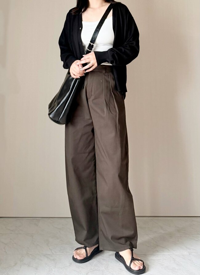 「去年に引き続きリピート購入」無印良品の“春カーディガン”ゆったり楽ちんでUVカットもできる優れもの！「初夏から大活躍しそう」「二の腕隠しにとても重宝」