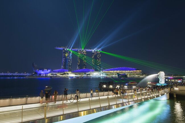 シンガポール旅行の最新情報、「驚異の複合施設＆絶品グルメ」を写真付きで紹介