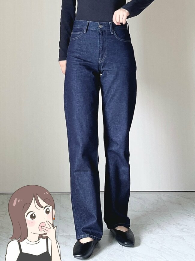 「色違いで2着購入しました」ユニクロの“脚長ジーンズ”脚がスラっと見えるから何着も欲しくなる!「ポッコリお腹が気にならない」「最近の一番のお気に入り」