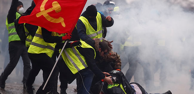 フランスの黄色いベスト運動の様子