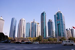 急上昇する中国株価のきな臭さ <br />読めないバブル崩壊のマグニチュード