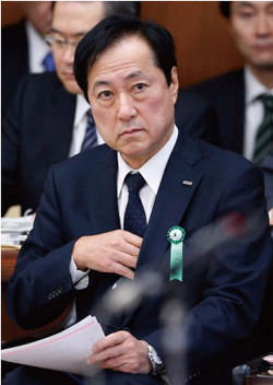 金融庁から擁護論が消えうせ <br />四面楚歌に陥ったみずほ銀行