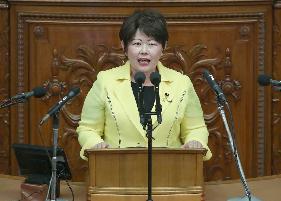宮川典子議員