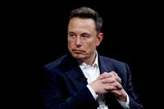 マスク氏「ハリス氏が予想以上の出来」　米大統領選討論会
