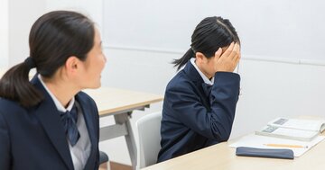 「暗くなったねえ」と言われて…突然“聞こえない側”になった少女が、難聴を受け入れた転機とは