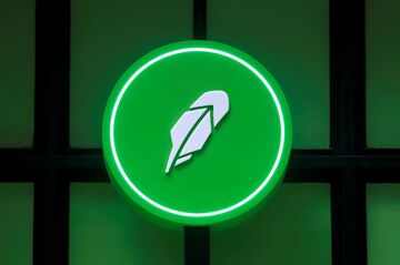 米ロビンフッドにハッキング　数百万人分の個人情報流出