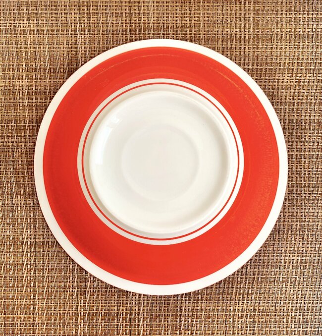 2個買いして正解でした!ダイソーの「町中華みたいな食器」昭和レトロ感がたまらない!《購入レビュー》