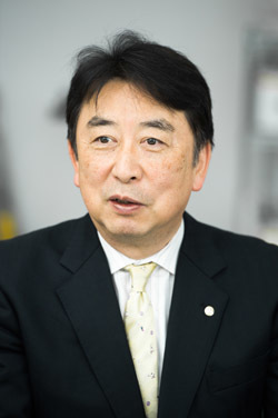 森本聡尚
花王 コンシューマープロダクツ事業部門 事業ESG推進部 健康ソリューション 部長