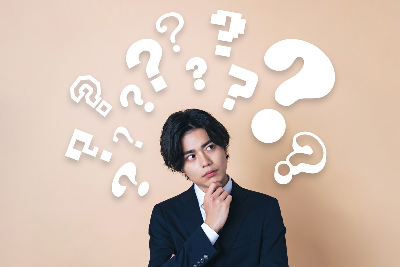 写真：新入社員,疑問,考える,悩む