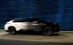 米EV新興ファラデー、SPACで破綻の道を回避