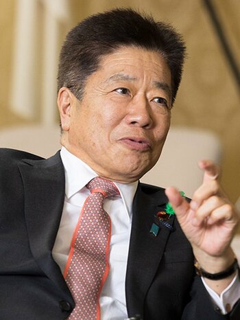 加藤勝信・財務相