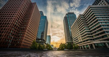 南海トラフ巨大地震は2030年代に起こる。首都直下地震は、明日かもしれないし50年後かもしれない。地震の予測はどのようなメカニズムに基づいているのか？…京大名誉教授の「気になる答え」とは