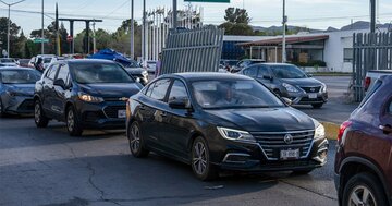 米国が禁止したい中国ハイテクカー、米都市を疾走