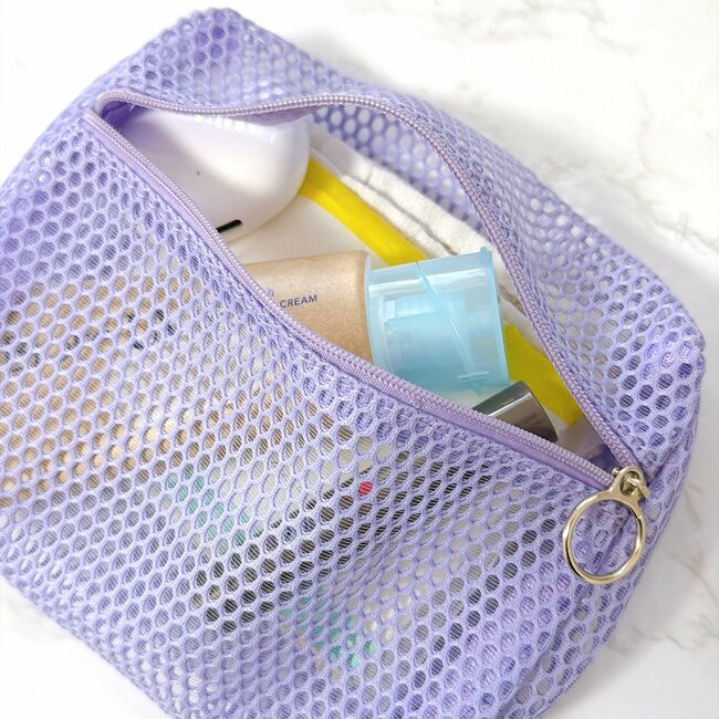 お薬が200錠も入った!セリアで見つけた「無印良品みたいなポーチ」可愛くて全色まとめ買いしちゃった!《購入レビュー》