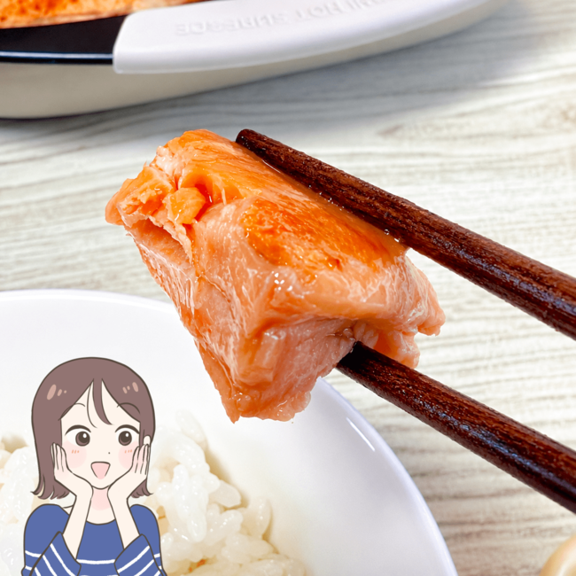 「買って大正解です」「最高に美味しい」カインズの“天才プレート”レンジで魚が焼けて万能すぎる…！「焼き魚の匂いが軽減！」