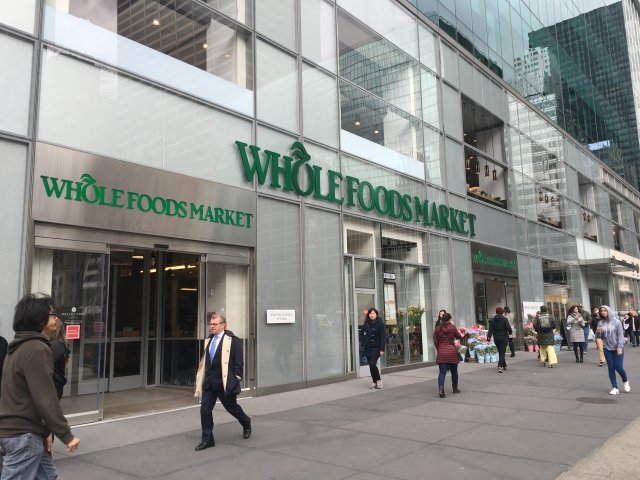 「ホールフーズ・マーケット」のブライアントパーク店