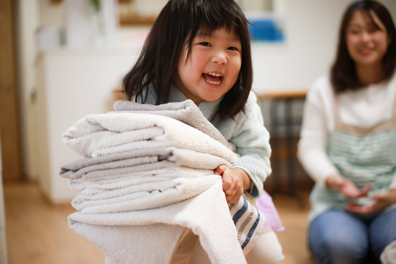 【ひと工夫】子どもの自主性が爆上がりするほめ方とは?