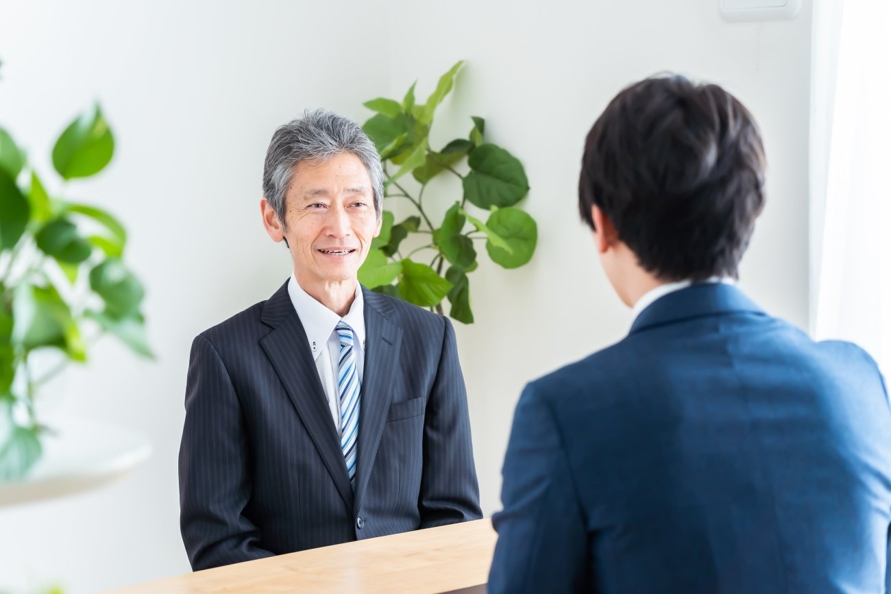 ベテラン社員が孤立してしまう、恩知らずな職場の特徴・ワースト1