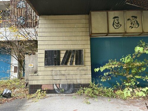 鬼怒川温泉の廃墟ホテル群が暗示する「インバウンド依存」の観光地の末路