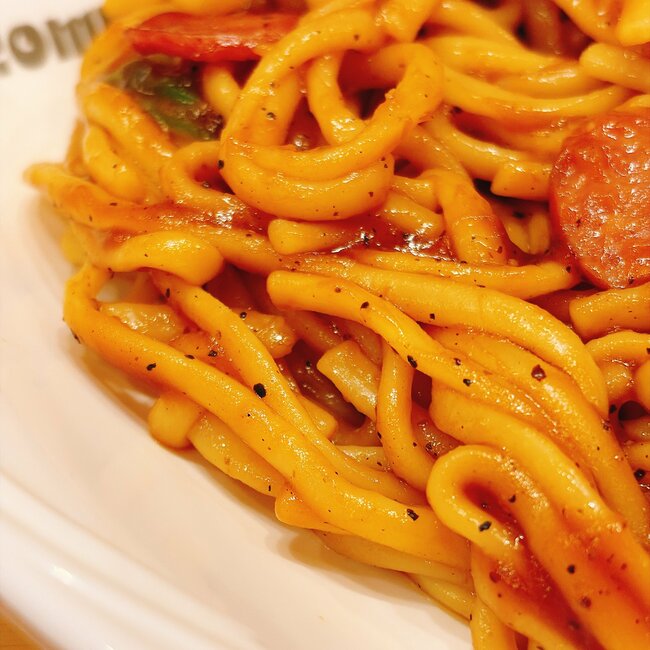 店舗で見つけたらラッキー！コメダ珈琲の“激レア名古屋めし”がクセになる美味しさ！「食べれる店貴重だよね」「辛くてうまいからおすすめ」