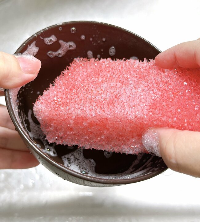家のお椀、全部これにしたい…！セリアで見つけた「水がたまりにくい食器」が天才！洗い物のプチストレスが解消したよ【購入レビュー】