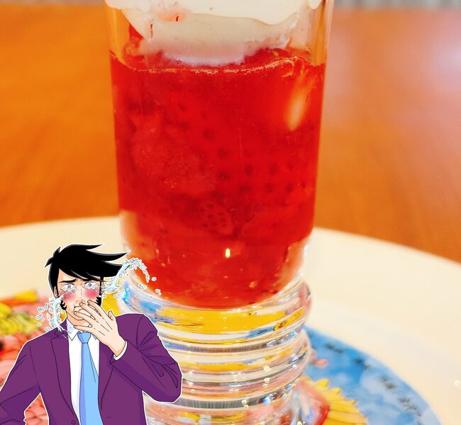 「どこをすくっても驚きの美味しさ」ロイヤルホストの“苺づくしデザート”が幸せの塊すぎる！「美味しすぎて泣きそうになっちゃった」「なんぼでもいけますわ」