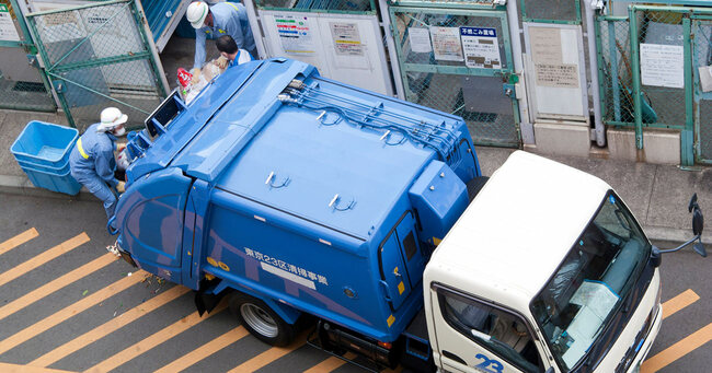 本当にタダでいいの?客の心をワシづかみにしたゴミ処理業者の「無償サービス」