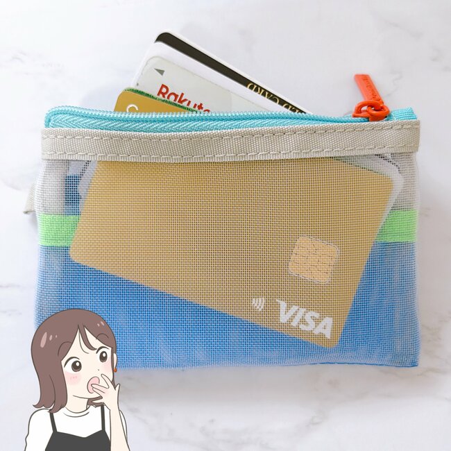 ミニ財布にちょうどいい…！ファミマの“天才ポーチ”カードや常備薬がすっぽり入った！「えっ、超かわいい」「何個でも買ってまう」「絶対に使いやすい！」