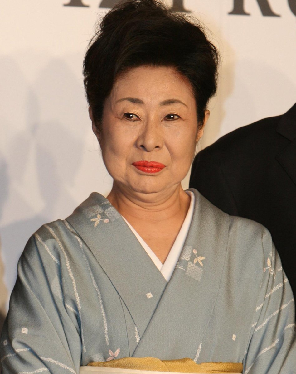 女優、タレントの中村玉緒