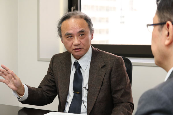 元防衛省情報分析官に聞く、仕事に活かせる実践分析術
