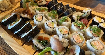 寿司にハマる米国の子供たち、親は悲鳴