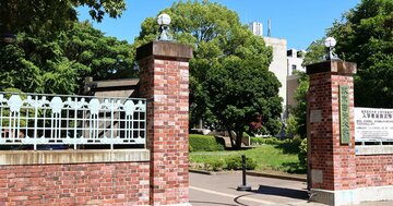 「中央線沿線にいそうな感じ…」坂本龍一が「教授」になる前の「意外なあだ名」とは?
