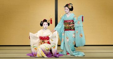 【京都散歩】舞妓さん&芸妓さんに気軽に会える!おもてなしの文化を伝える「祇園」で、この春限定イベント&スイーツを満喫する