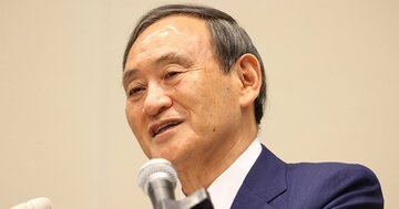 菅義偉事務所の厳しさは政界一!?気迫の裏に、そばを食べながら失神しかけた超激務の下積み経験【官邸の決断】