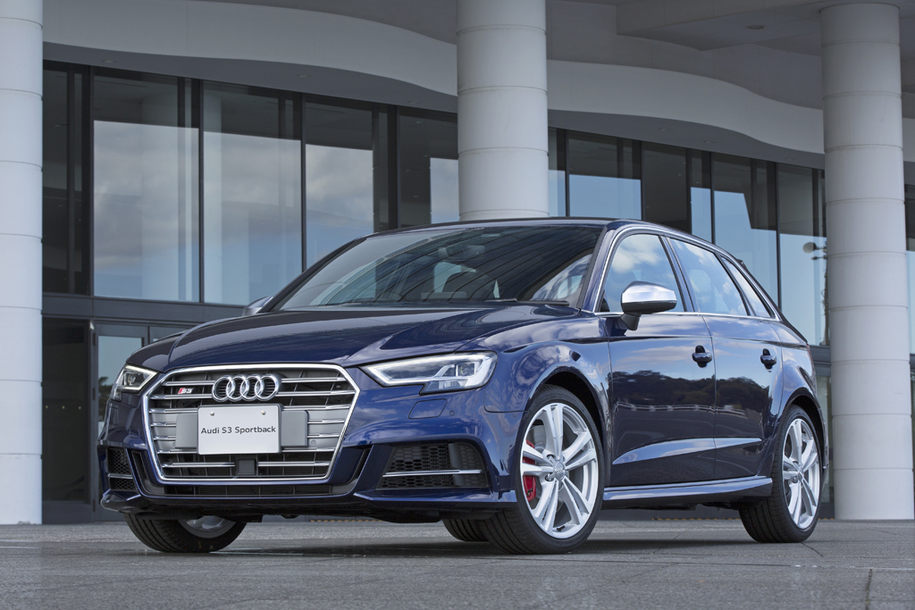 コンパクトな高級車として人気 <br />Audi A3がより安全により便利に<br />