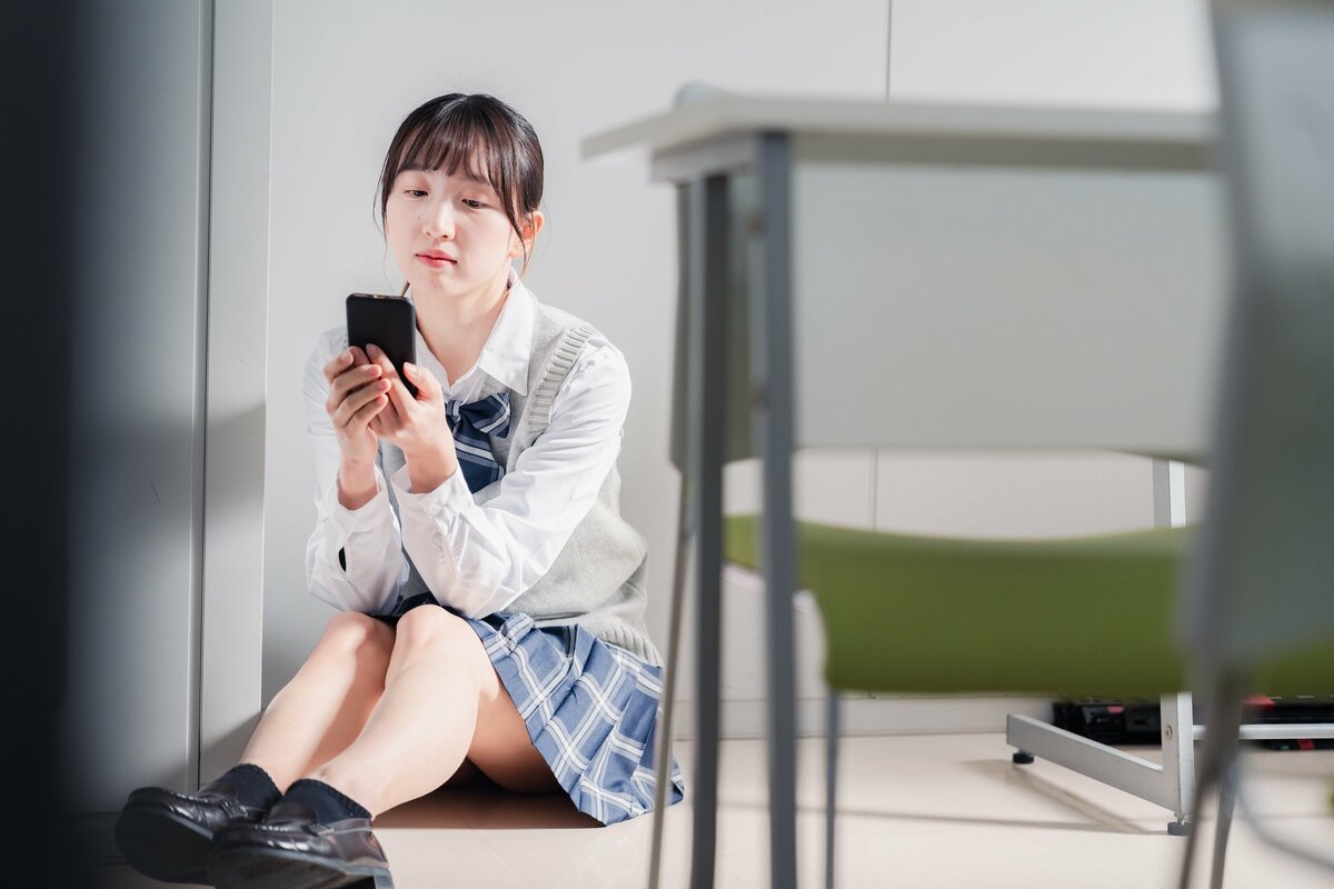 「友達いない人しかわからないことは何？」で出てきた、「LINEの友達が公式だらけ」を超えて切ない回答・ベスト3