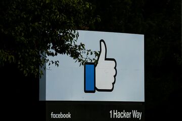 フェイスブック広告費増やす、イメージ挽回期す