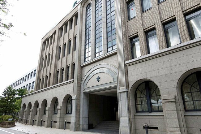 京都市北区の名門男子校、洛星の校舎