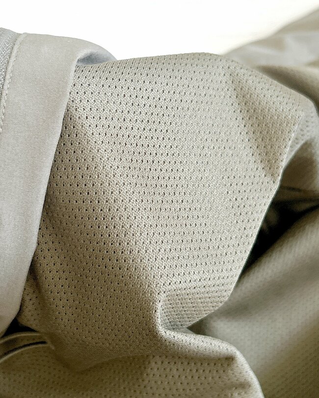 え、3289円でいいの…?【しまむら】の「高見えアウター」春までガンガン着回せます!