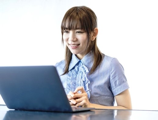 就活戦線で話題！「オンライン就活」が学生と企業に好評な理由