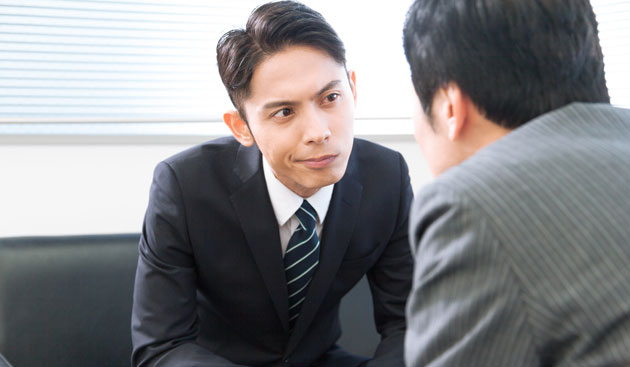 「苦手な人」の前ではなぜ言いたいことが言えないか