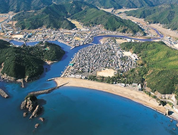 過疎が進む故郷で若者と高齢者を同時に活性化 <br />美波町に真の地方創生策を示した若きIT実業家