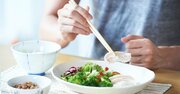 40歳になったら絶対やめて！ダイエットの効果が激減してしまう“残念な行動”とは？